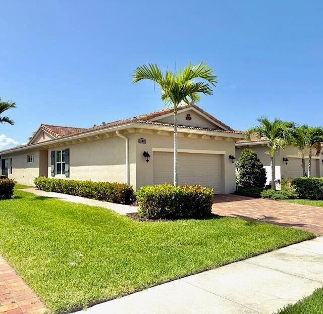 24040 SW Firenze Wy in Port St. Lucie, FL - Building Photo