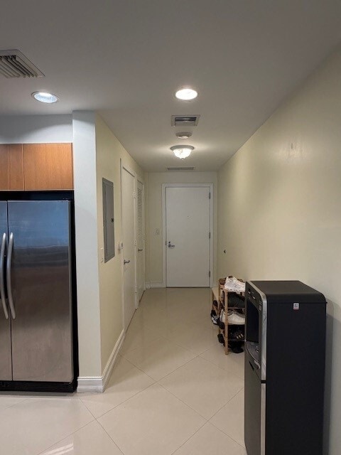 1060 Brickell Ave, Unit 2215 in Miami, FL - Building Photo - Building Photo