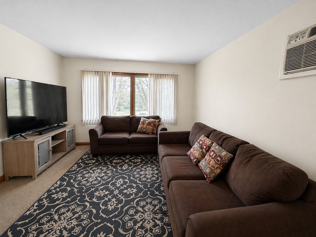 3600 Pennsylvania Ave S in Minneapolis, MN - Building Photo - Building Photo