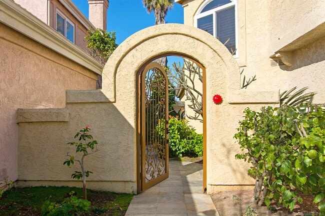 20 S Cays Ct in Coronado, CA - Building Photo - Building Photo