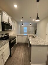 1023 Glenkirk Dr in Clarksville, TN - Building Photo - Building Photo