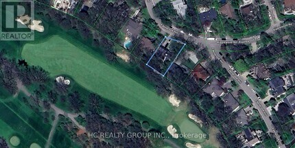 32 Edenbrook Hill in Toronto, ON - Building Photo - Building Photo