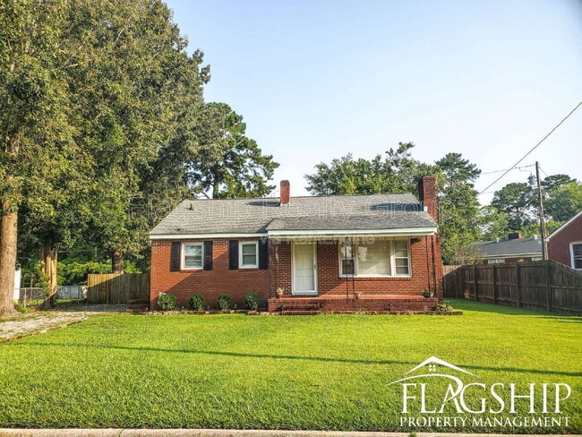 property at 1204 Franklin Dr