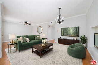 14937 Dickens St in Los Angeles, CA - Building Photo - Building Photo