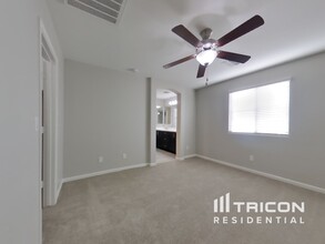 12580 W Lindbergh Dr in Peoria, AZ - Building Photo - Building Photo