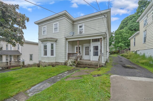 property at 103 E 7th St