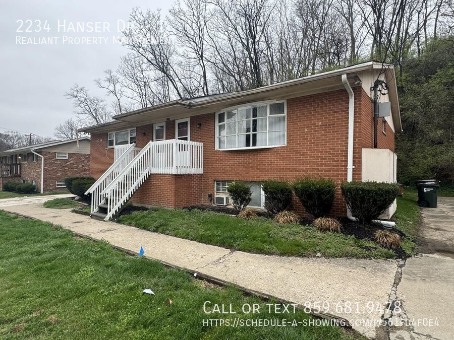 2234 Hanser Dr, Unit 1 in Covington, KY - Building Photo