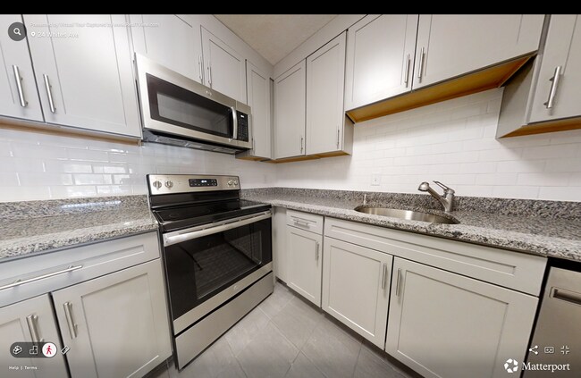 16 Whites Ave, Unit 66