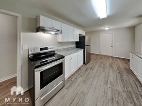 500 Fleeta Dr in Covington, GA - Building Photo - Building Photo
