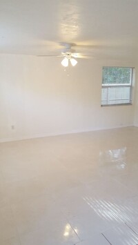 802 Lincoln Ave in Tarpon Springs, FL - Building Photo - Building Photo