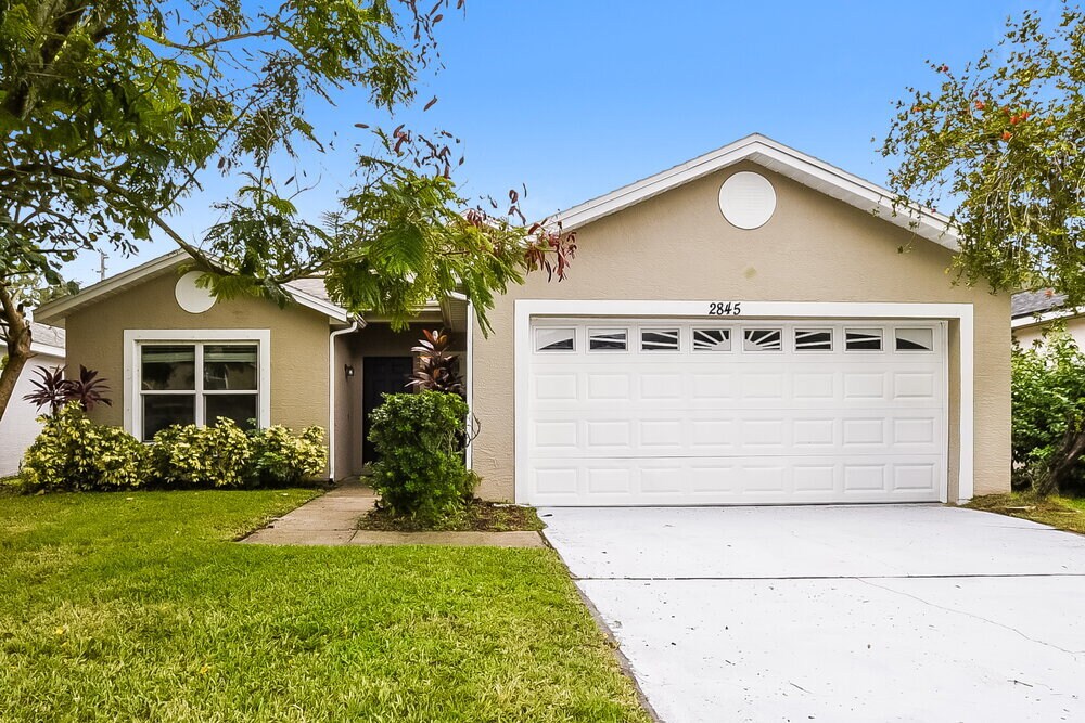 2845 Falling Tree Cir in Orlando, FL - Building Photo