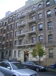 216 W 141st St in New York, NY - Foto de edificio