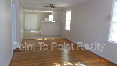 6123 Lynnwood Ave in Jacksonville, FL - Foto de edificio - Building Photo
