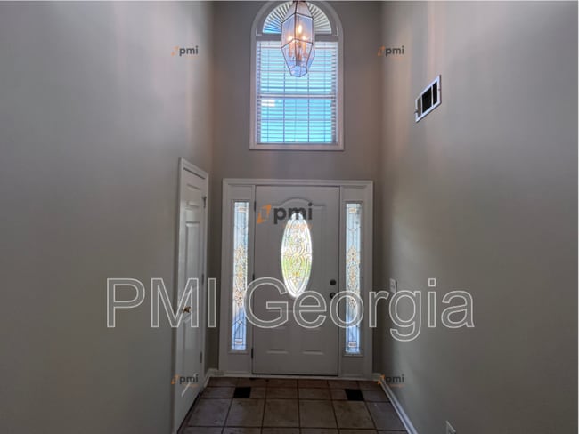 180 Jon Jeff Dr NW in Lilburn, GA - Building Photo - Building Photo