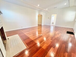 3982 Gaviota Ave in Long Beach, CA - Building Photo - Building Photo