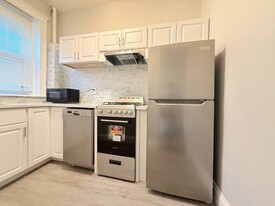 1568 Commonwealth Ave in Boston, MA - Building Photo