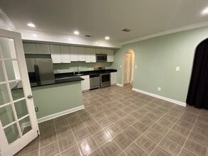 1246 Queen St NE, Unit 3 in Washington, DC - Foto de edificio - Building Photo