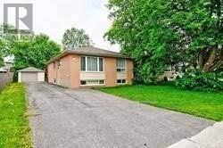 45 Aurora Heights Dr in Aurora, ON - Building Photo