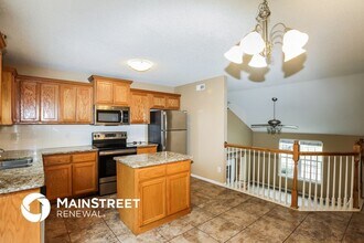 8720 NE 116th St in Kansas City, MO - Foto de edificio - Building Photo