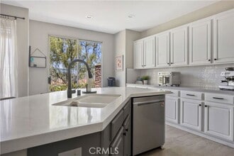 8865 E Wiley Way in Anaheim, CA - Building Photo - Building Photo