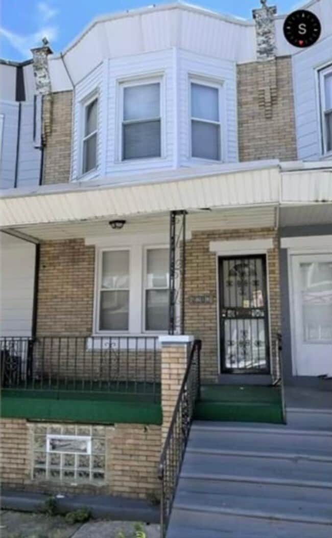 property at 5618 Hazel Ave