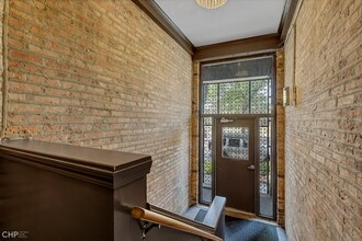 4953-4955 S Calumet Ave in Chicago, IL - Building Photo - Interior Photo