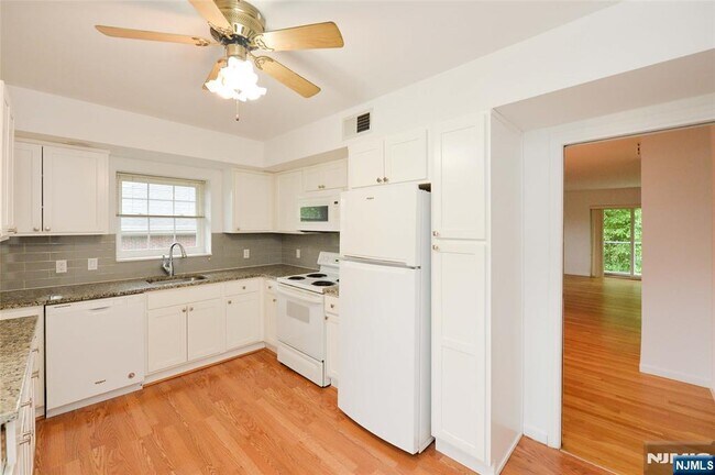 property at 20-30-30 Ridge Rd