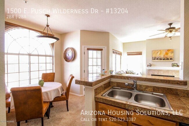 1500 E Pusch Wilderness Dr in Oro Valley, AZ - Building Photo - Building Photo