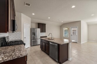 29627 Juntti Park Ct in Katy, TX - Building Photo - Building Photo