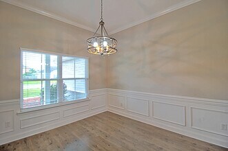 582 Burke Dr in Hinesville, GA - Building Photo - Building Photo