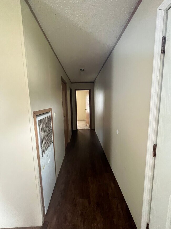 8466 US-280 in Ellabell, GA - Building Photo - Building Photo