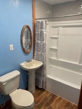 141 W Dickson Ave in San Antonio, TX - Foto de edificio - Building Photo