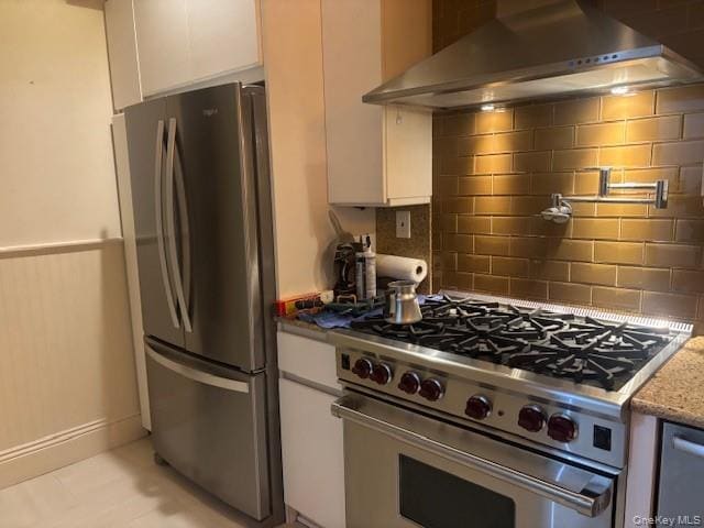 404 Bauer Pl in Mineola, NY - Building Photo - Building Photo