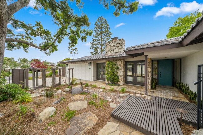 property at 1700 Candlestick Ln
