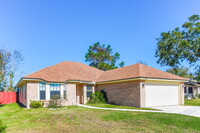 8343 Morning Glory Rd N in Jacksonville, FL - Building Photo - Building Photo