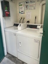 1520 Venice Blvd, Unit 1 in Los Angeles, CA - Building Photo - Building Photo
