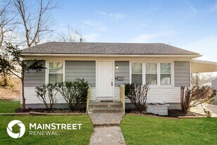 721 N Sunset Dr in Independence, MO - Building Photo