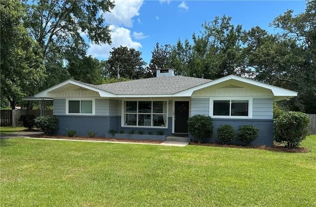 property at 311 W Marigold Ave