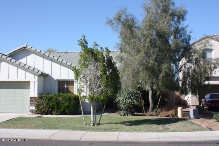1212 Grenadine Rd in Phoenix, AZ - Building Photo