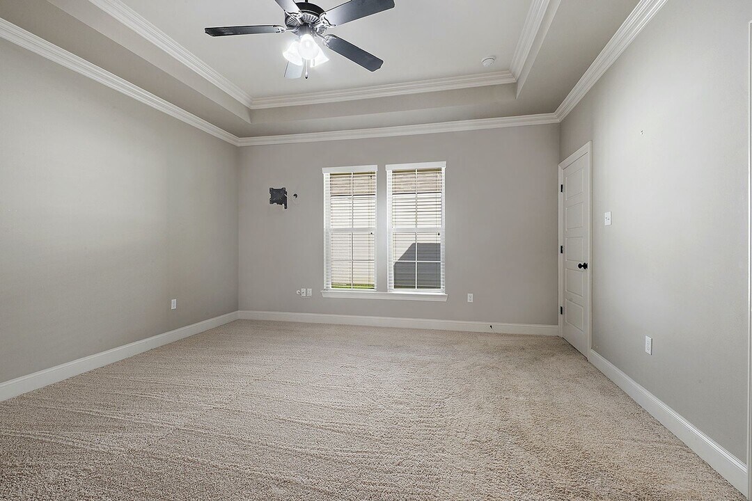 14064 Park Ter in Baton Rouge, LA - Building Photo