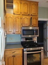 1621 13th Ave in Rockford, IL - Foto de edificio - Building Photo