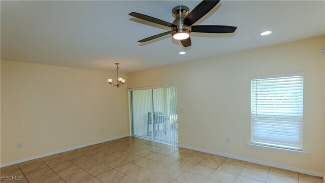 3886 Tilbor Circle in Ft. Myers, FL - Building Photo - Building Photo