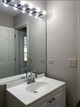 1128 E Cambria Ln S in Lombard, IL - Building Photo - Building Photo