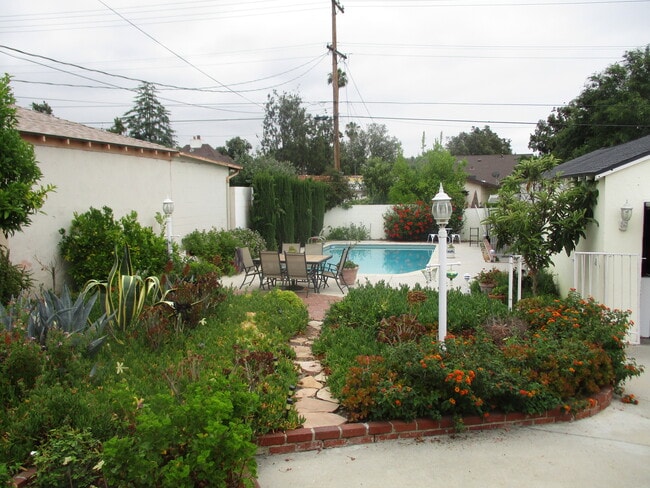 1332 Winchester Ave, Unit A in Glendale, CA - Building Photo - Building Photo
