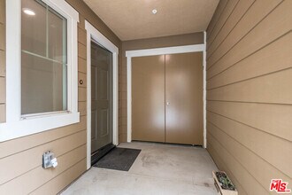 7254 Cedar Rd in Los Angeles, CA - Building Photo - Building Photo