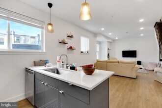 1341 N Marston St in Philadelphia, PA - Building Photo - Building Photo