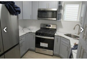 442 Cedar St, Unit 2 in Schenectady, NY - Building Photo