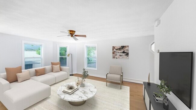 4 Saginaw Ave, Unit 2 in Cambridge, MA - Building Photo - Building Photo