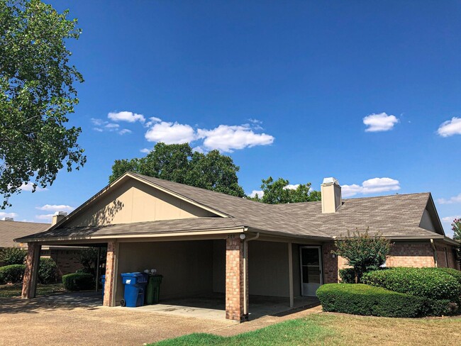 property at 200-202-202 Aztec Dr