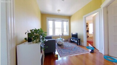 187 Winthrop Rd in Brookline, MA - Foto de edificio - Building Photo